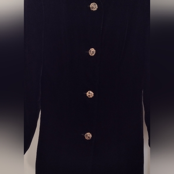 Vintage Canadian designer Wayne Clark Velvet Suit size 4 - Picture 7 of 10